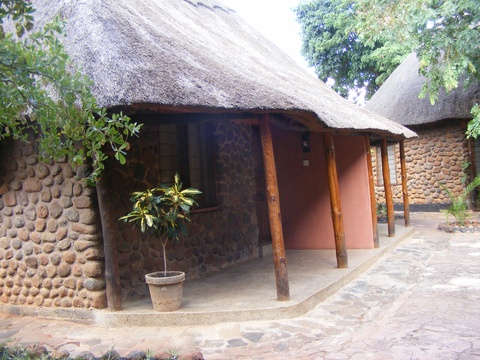 External view of the twin rooms